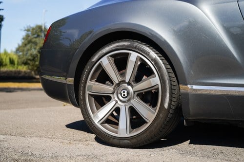 2011 Bentley Continental GT Mulliner Driving Specification à venda (imagem 32 de 307)