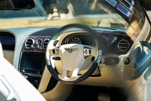 2011 Bentley Continental GT Mulliner Driving Specification à venda (imagem 42 de 307)