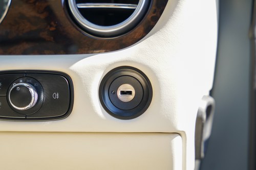 2011 Bentley Continental GT Mulliner Driving Specification à venda (imagem 100 de 307)