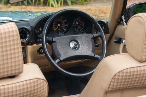 1987 Mercedes-Benz 300 SL R107 For Sale (picture 38 of 131)