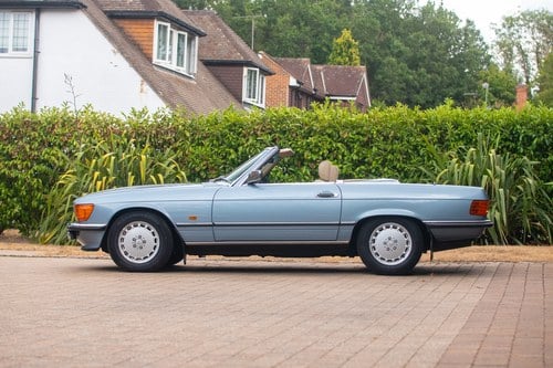 1987 Mercedes-Benz 300 SL R107 For Sale (picture 26 of 131)