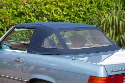 1987 Mercedes-Benz 300 SL R107 For Sale (picture 94 of 131)