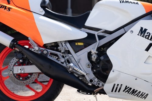 1986 Yamaha RD500LC Te koop (foto 44 van 109)