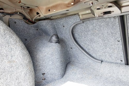 2001 Vauxhall Omega MV6 till salu (bild 77 av 154)