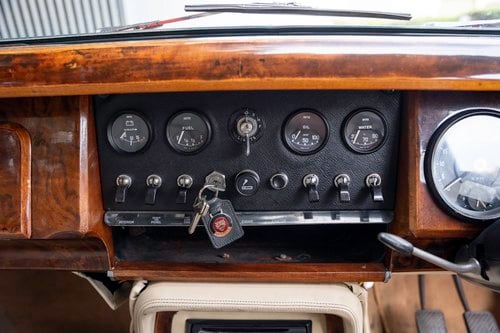 1963 Jaguar Mk2 3.4L MOD till salu (bild 40 av 166)