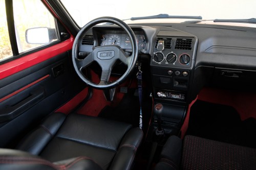 1992 Peugeot 205 CTI Te koop (foto 13 van 79)