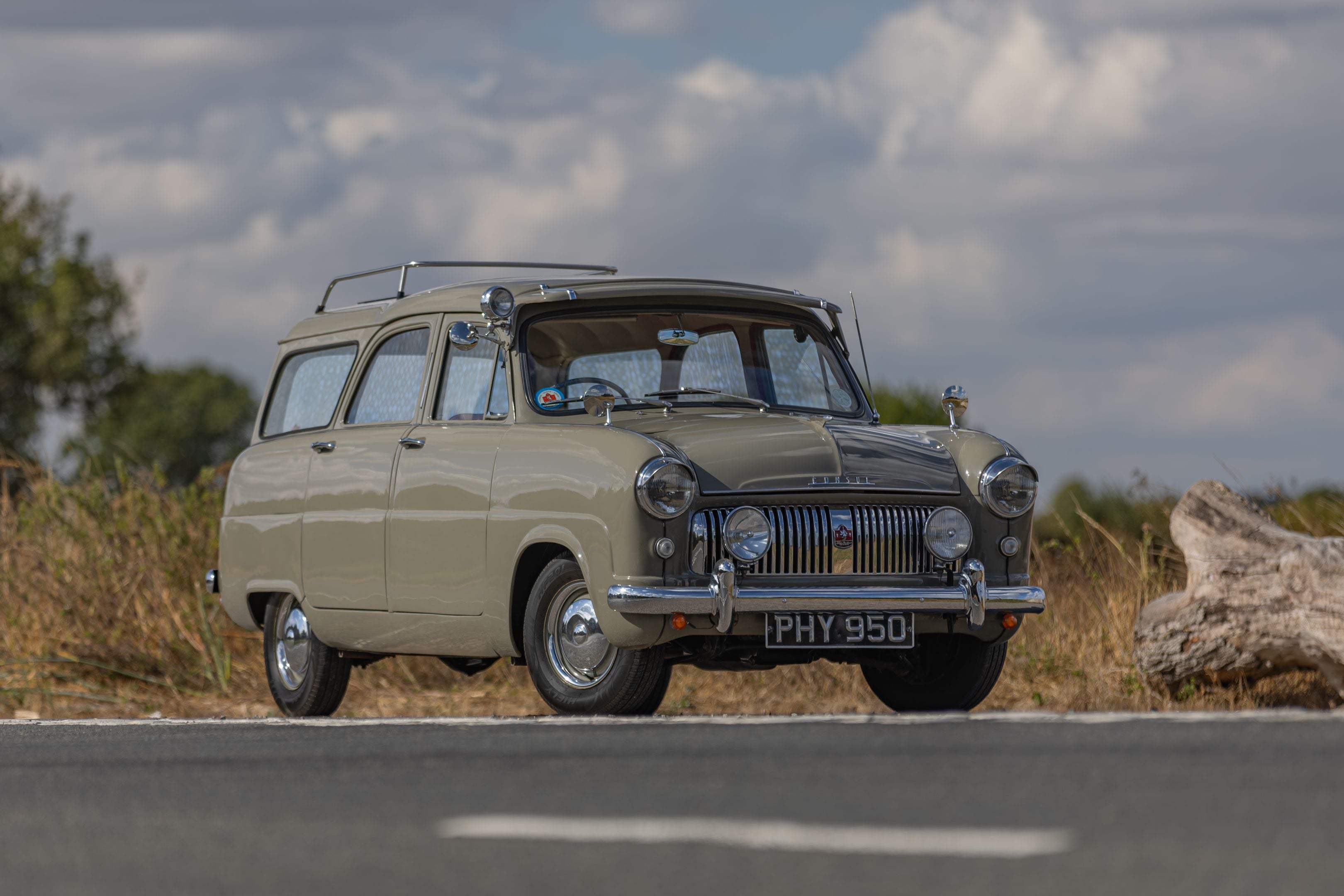 1953 Ford Consul Estate by Abbott