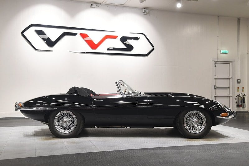1963 Jaguar E-Type - 2 1963 Jaguar E-Type - 2