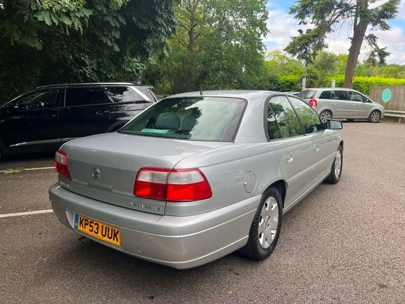 2003 Vauxhall Omega - 2 2003 Vauxhall Omega - 2