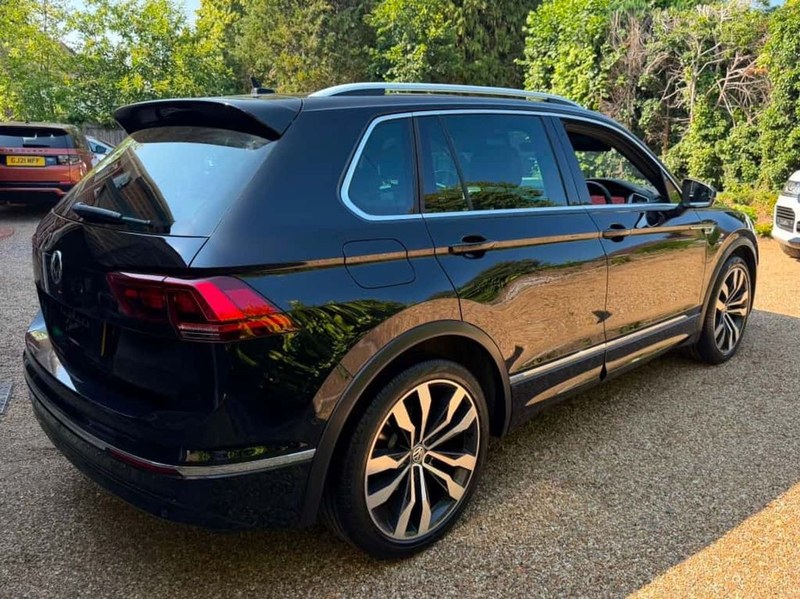 2019 Volkswagen Tiguan - 2 2019 Volkswagen Tiguan - 2