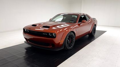Dodge Challenger SRT Hellcat