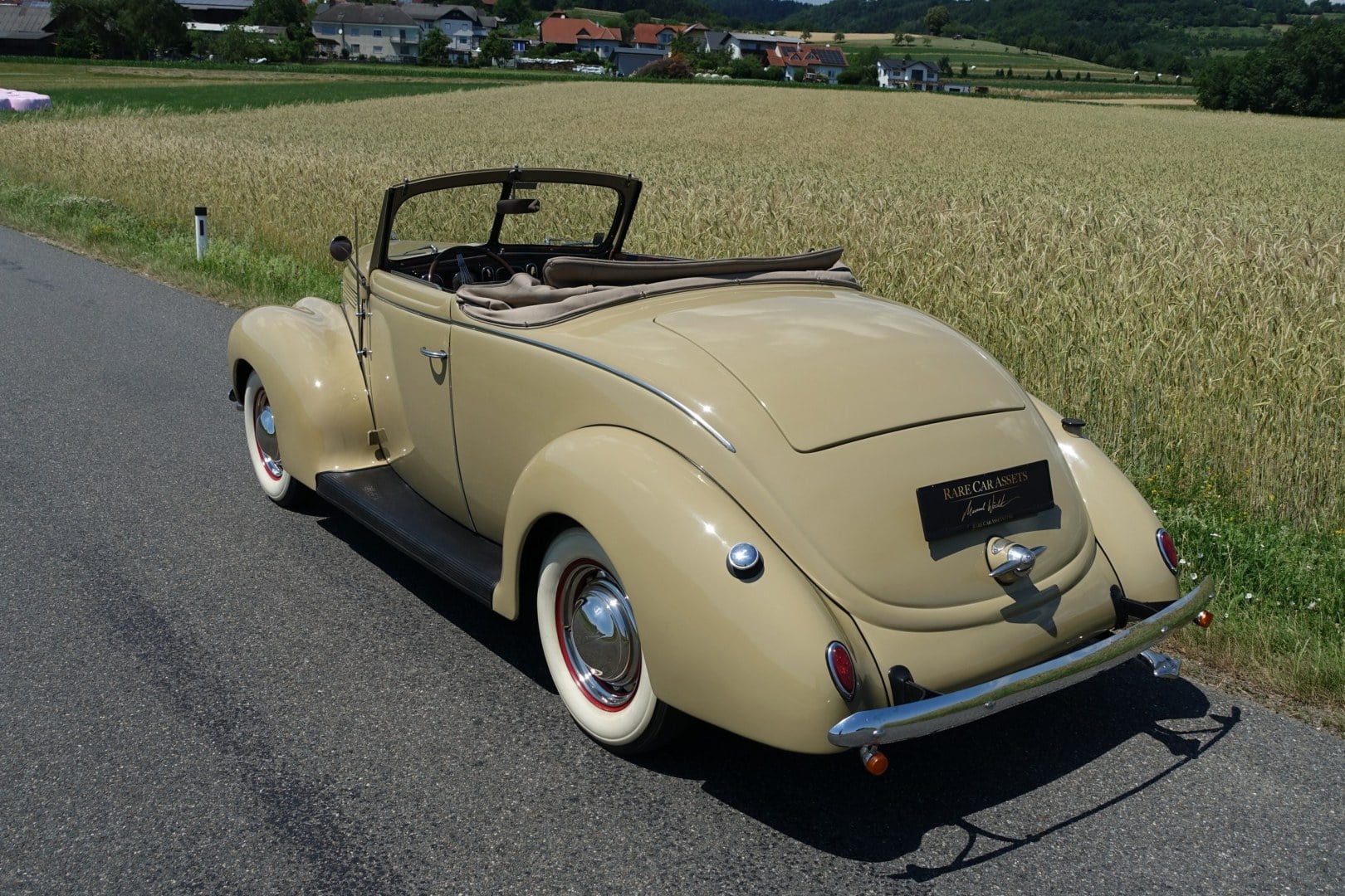 1938 Ford De Luxe 81A Convertible, foto 3