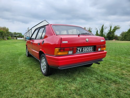 1986 Alfa Romeo 33 Cloverleaf For Sale (picture 11 of 115)