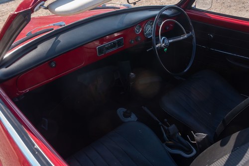 1968 Volkswagen Karmann Ghia Convertible 1600cc RHD à vendre (picture 44 of 109)