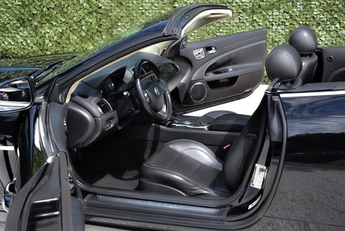 2011 Jaguar XKR Convertible 5L V8 X150 Te koop (foto 21 van 86)