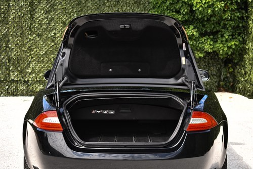 2011 Jaguar XKR Convertible 5L V8 X150 Te koop (foto 47 van 86)
