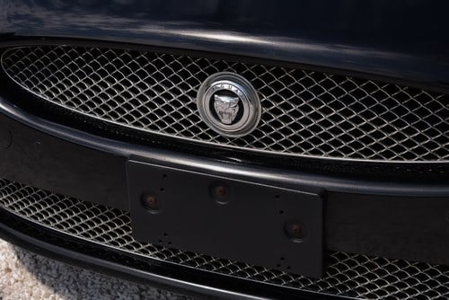 2011 Jaguar XKR Convertible 5L V8 X150 Te koop (foto 61 van 86)