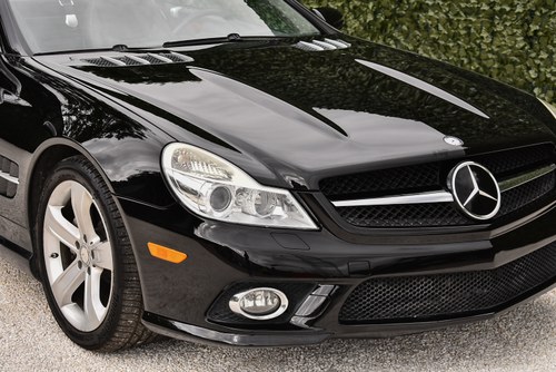 2009 Mercedes-Benz SL550 Convertible 5,5L V8 till salu (bild 44 av 80)