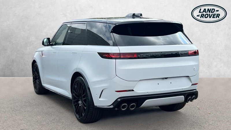 2026 Land Rover Range Rover Sport - 2 2026 Land Rover Range Rover Sport - 2