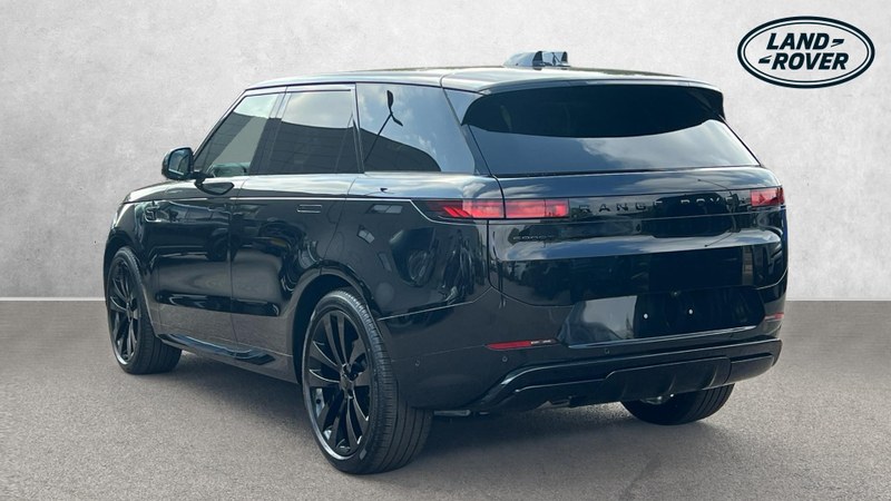2027 Land Rover Range Rover Sport - 2 2027 Land Rover Range Rover Sport - 2