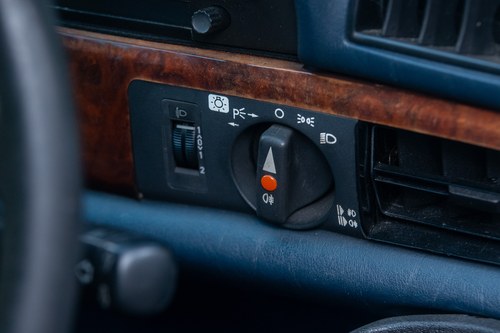 1985 Mercedes-Benz 500SEC C126 Series 1 For Sale (picture 43 of 155)