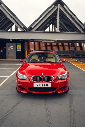 2009 BMW M5 V10 E60 - 41,000 miles à vendre (picture 18 of 255)