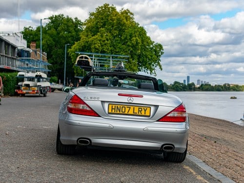 2007 Mercedes-Benz SL500 R230 - 5.5 V8 For Sale (picture 23 of 128)