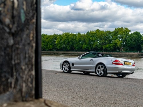 2007 Mercedes-Benz SL500 R230 - 5.5 V8 For Sale (picture 6 of 128)