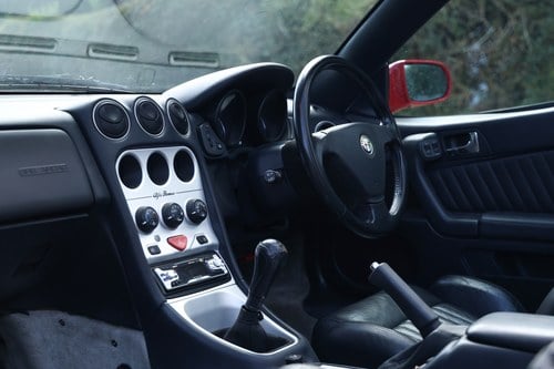 2001 Alfa Romeo 916 2L T Spark Spider Lusso Phase 2 Te koop (foto 60 van 192)