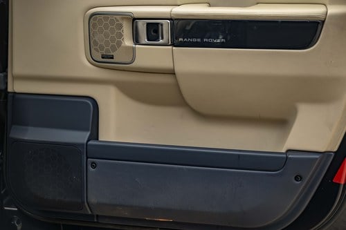 2012 Land Rover Range Rover 4.4L TDV8 Vogue L322 For Sale (picture 46 of 330)