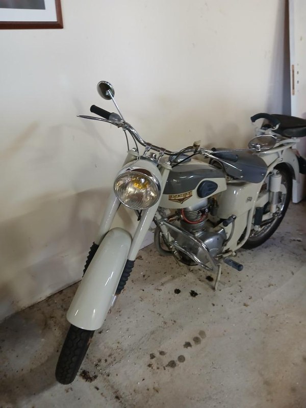 1961 MOTOCONFORT U57C - 2 1961 MOTOCONFORT U57C - 2