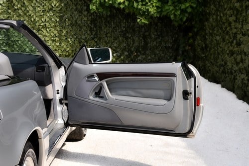 1998 Mercedes-Benz R129 SL500 Convertible 5,0L V8 For Sale (picture 36 of 96)