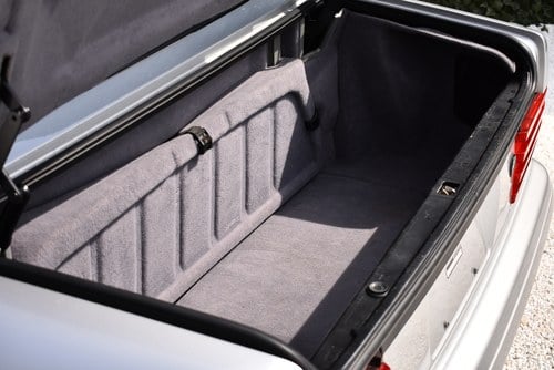 1998 Mercedes-Benz R129 SL500 Convertible 5,0L V8 For Sale (picture 47 of 96)