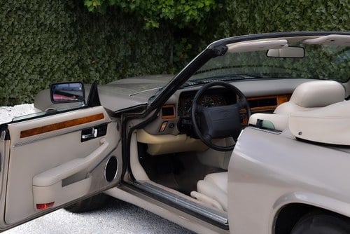 1995 Jaguar XJS 4.0 Convertible For Sale (picture 21 of 104)