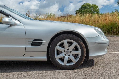2004 Mercedes-Benz SL350 R230 à venda (imagem 121 de 207)