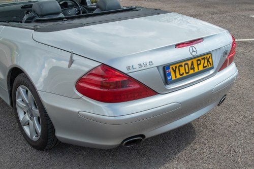 2004 Mercedes-Benz SL350 R230 à venda (imagem 131 de 207)