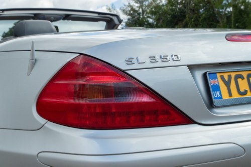 2004 Mercedes-Benz SL350 R230 à venda (imagem 138 de 207)