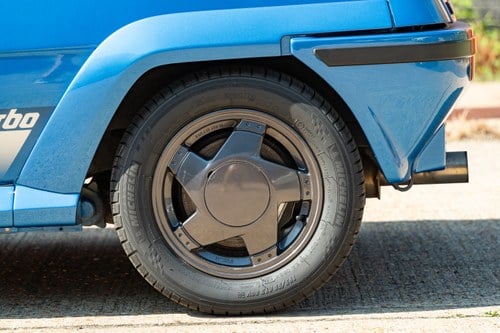 1989 Renault 5 GT Turbo Phase 2 RHD à venda (imagem 18 de 95)