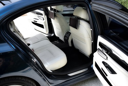 2014 BMW Alpina B7 Sedan 4.4L Twin-Turbo V8 For Sale (picture 46 of 80)