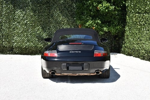 2001 Porsche 996 (911) Carrera Convertible 3,4L "Manual" Te koop (foto 17 van 74)