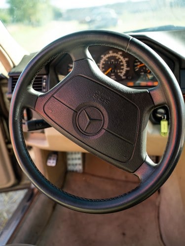 1994 Mercedes-Benz E500 W124 For Sale (picture 18 of 90)