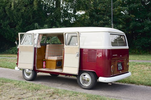 1966 Volkswagen Type 2 T1 Split Screen Camper à venda (imagem 15 de 154)