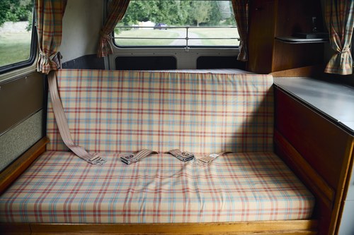 1966 Volkswagen Type 2 T1 Split Screen Camper à venda (imagem 54 de 154)