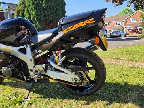 1996 Honda CBR-900RR Fireblade SC33 For Sale (picture 51 of 56)