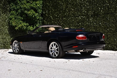 2003 Jaguar XKR 4.2L V8 Convertible X100 Te koop (foto 14 van 83)