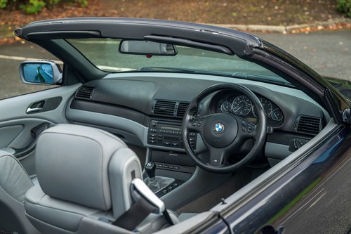 2005 BMW 330Ci Sport Cabriolet Manual E46 à vendre (picture 95 of 161)