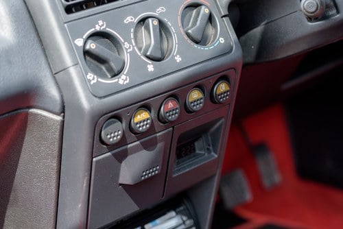 1992 Peugeot 205 1.9 GTI For Sale (picture 41 of 100)