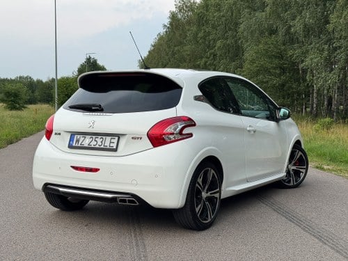 2014 Peugeot 208 GTi In vendita (immagine 4 di 138)