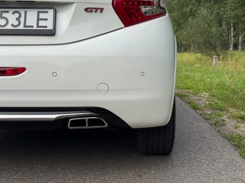 2014 Peugeot 208 GTi In vendita (immagine 104 di 138)