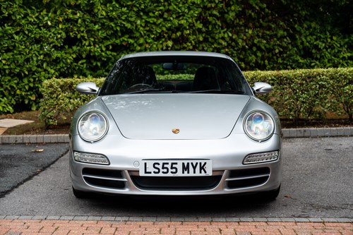 2005 Porsche 911 Carrera 2S Manual 997.1 Te koop (foto 4 van 207)